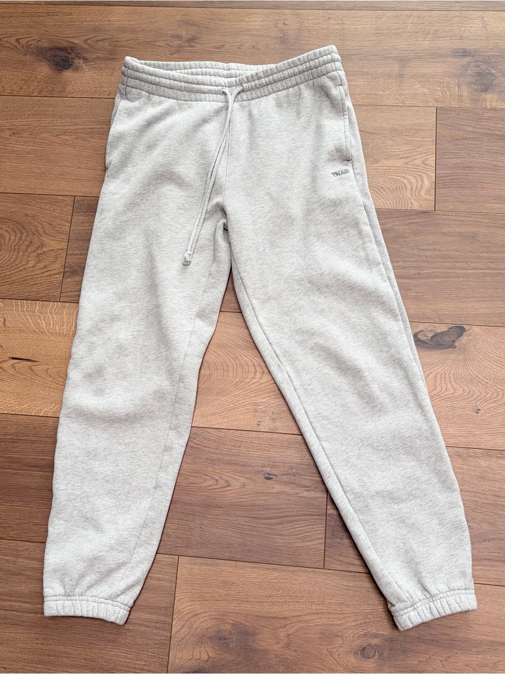 Aritzia Boyfriend fit Sweatpants Joggers light grey